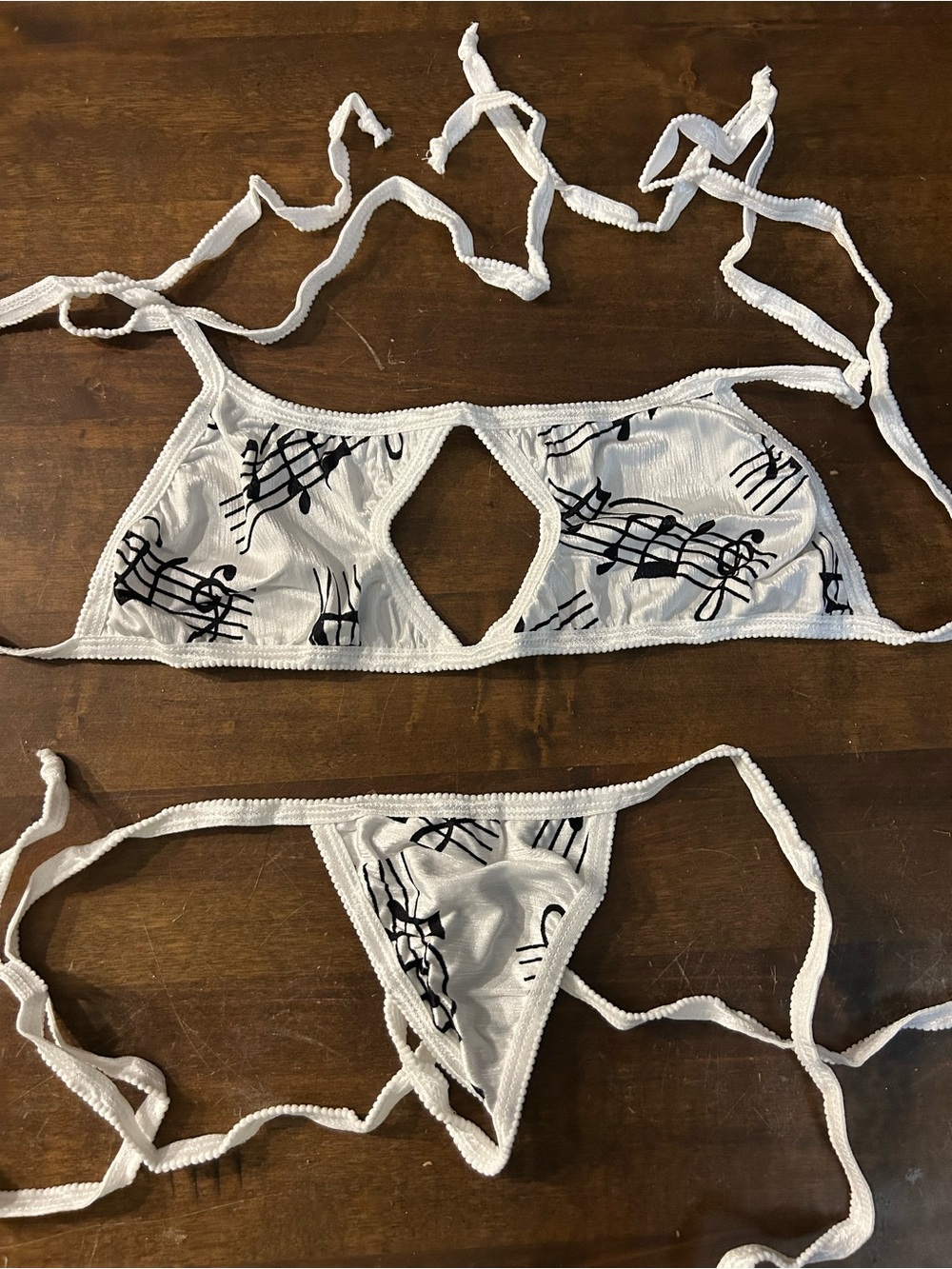 NWOT Sexy Skimpy Handmade Bandeau Top Tie-Side Y-String Thong Bottom Bikini Set